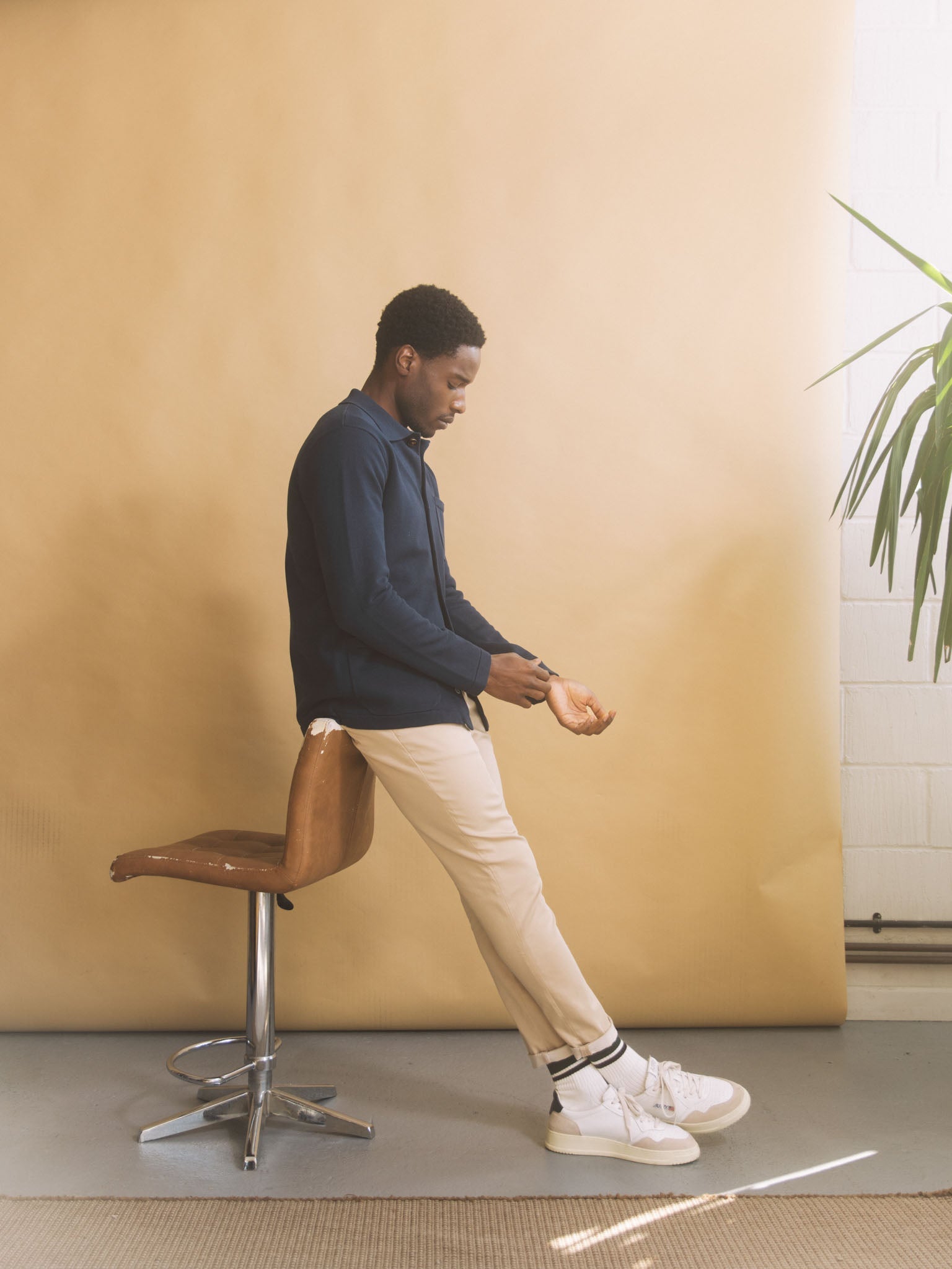 Modelshot / Navy / Detail